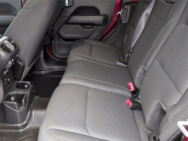 2022 Jeep Wrangler Unlimited Sahara 4x4