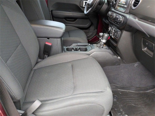 2022 Jeep Wrangler Unlimited Sahara 4x4