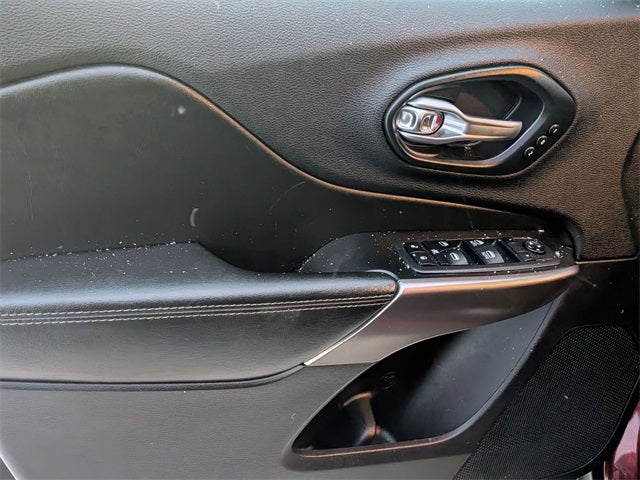 2020 Jeep Cherokee Limited FWD