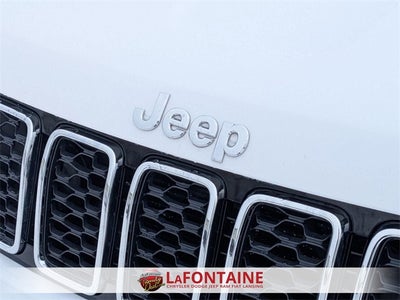 2020 Jeep Grand Cherokee Laredo E 4x4