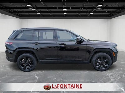 2023 Jeep Grand Cherokee Altitude 4x4