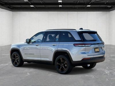2023 Jeep Grand Cherokee Altitude 4x4