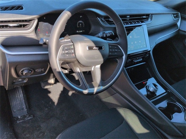 2026 Jeep Grand Cherokee GRAND CHEROKEE LAREDO 4X4