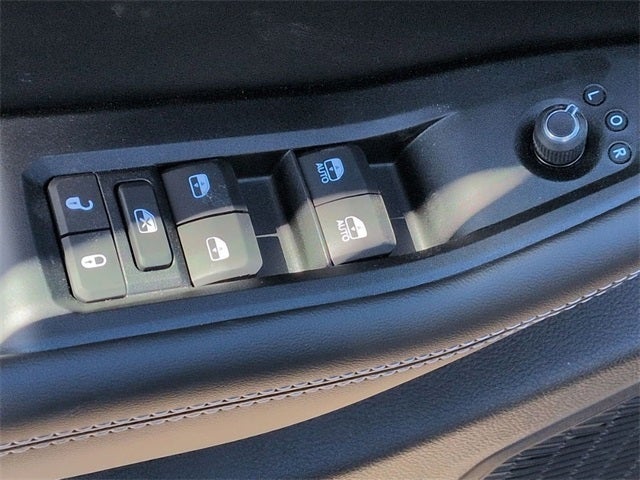 2026 Jeep Grand Cherokee GRAND CHEROKEE LAREDO 4X4