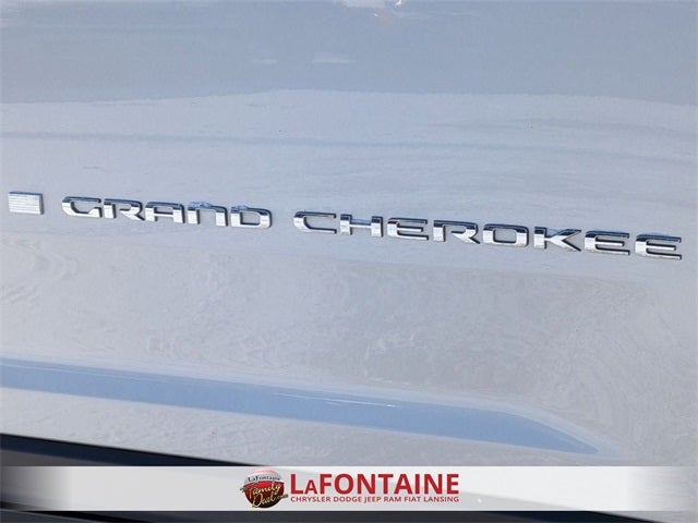 2023 Jeep Grand Cherokee Laredo 4x4