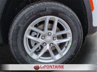 2026 Jeep Grand Cherokee GRAND CHEROKEE LAREDO X 4X4