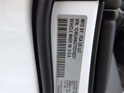 2026 Jeep Grand Cherokee GRAND CHEROKEE LAREDO X 4X4