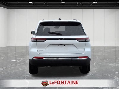 2026 Jeep Grand Cherokee GRAND CHEROKEE LAREDO X 4X4