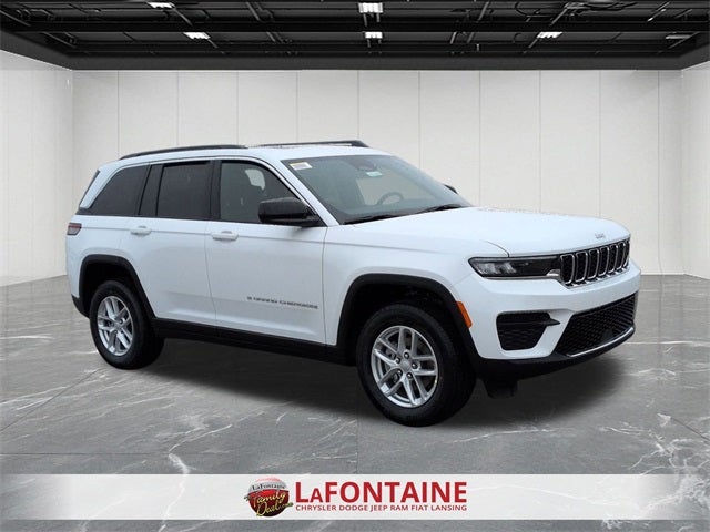 2026 Jeep Grand Cherokee GRAND CHEROKEE LAREDO X 4X4