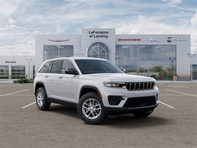 2026 Jeep Grand Cherokee GRAND CHEROKEE LAREDO 4X4