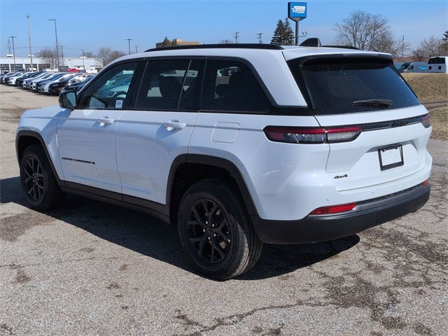 2026 Jeep Grand Cherokee GRAND CHEROKEE LAREDO ALTITUDE 4X4