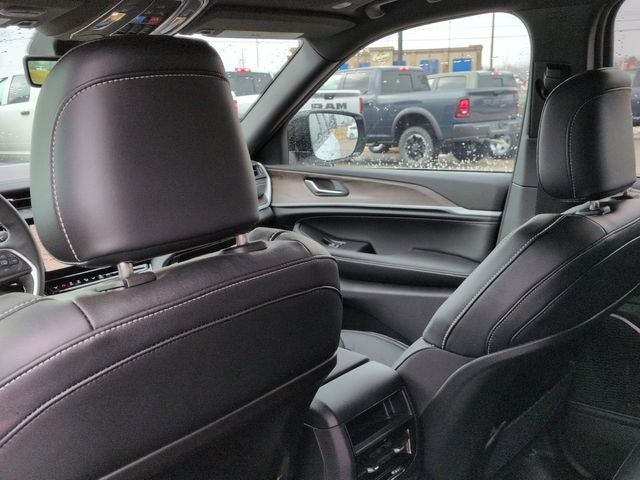 2026 Jeep Grand Cherokee GRAND CHEROKEE LIMITED RESERVE 4X4