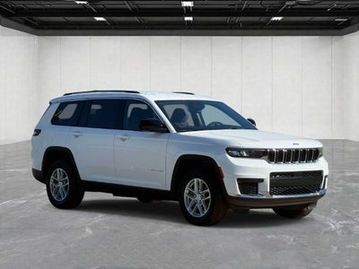 2023 Jeep Grand Cherokee L Laredo 4x4