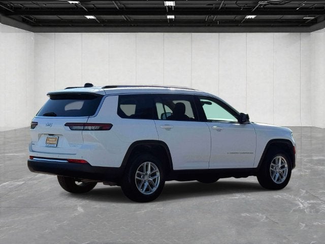2023 Jeep Grand Cherokee L Laredo 4x4