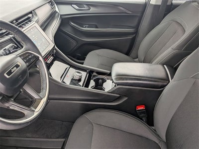 2023 Jeep Grand Cherokee L Laredo 4x4