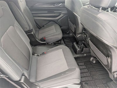 2023 Jeep Grand Cherokee L Laredo 4x4