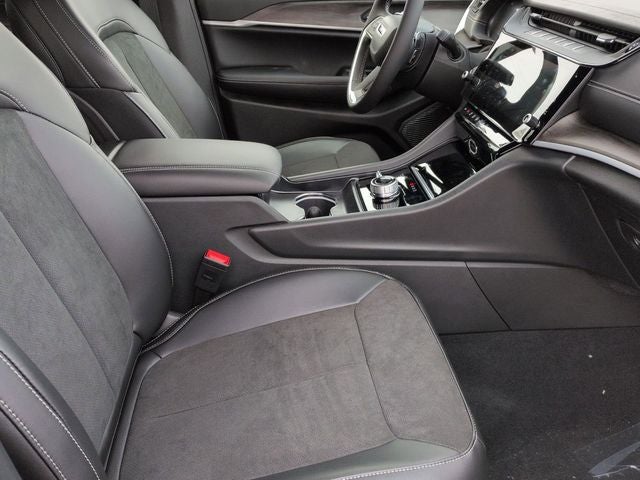 2026 Jeep Grand Cherokee L GRAND CHEROKEE L LAREDO ALTITUDE 4X4