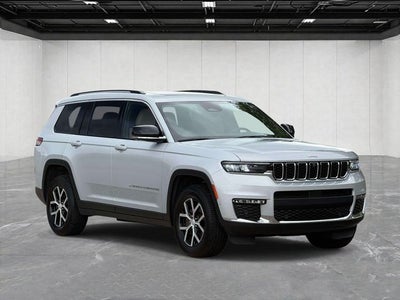 2023 Jeep Grand Cherokee L Limited 4x4