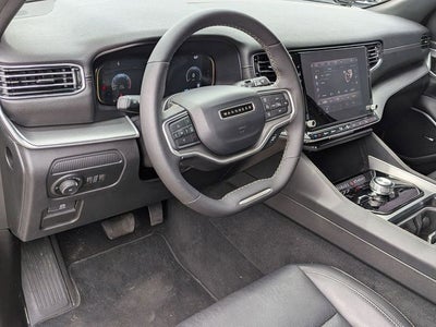 2025 Jeep Wagoneer L Series II 4x4