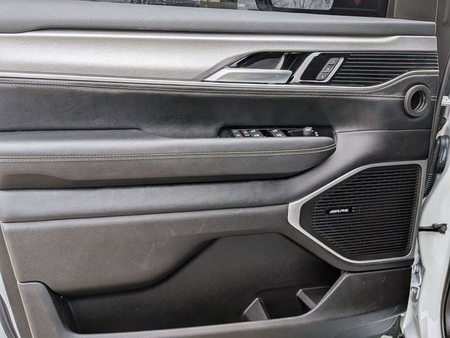 2025 Jeep Wagoneer L Series II 4x4