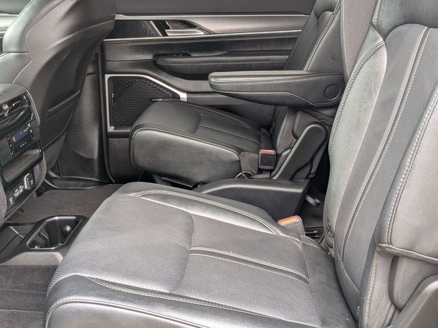 2025 Jeep Wagoneer L Series II 4x4