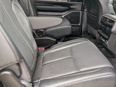 2025 Jeep Wagoneer L Series II 4x4