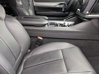 2025 Jeep Wagoneer L Series II 4x4