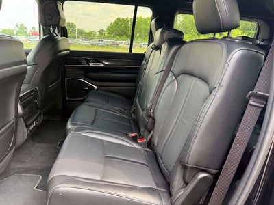 2022 Jeep Wagoneer Series II 4x4
