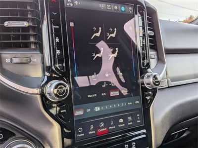 2025 RAM 1500 Big Horn Crew Cab 4x4 5'7' Box