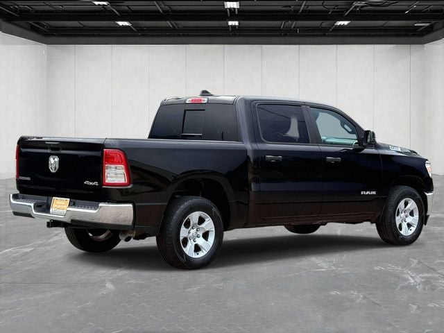 2023 RAM 1500 Big Horn Crew Cab 4x4 5'7' Box