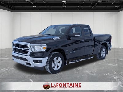 2020 RAM 1500 Big Horn Quad Cab 4x4 6'4' Box