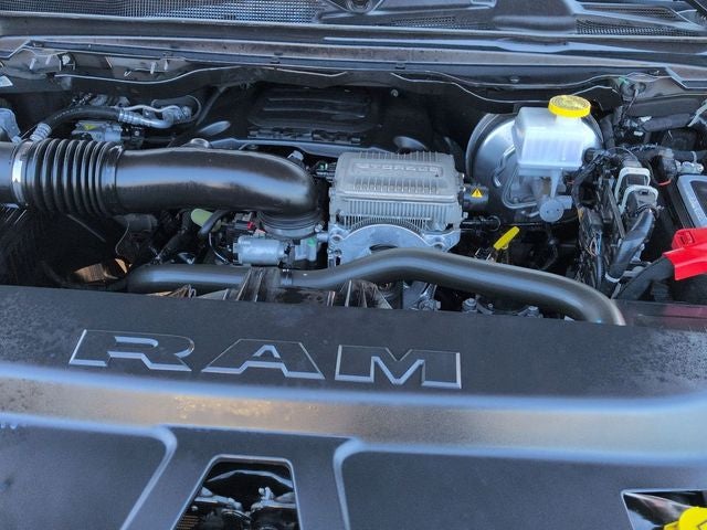 2024 RAM 1500 Big Horn Crew Cab 4x4 5'7' Box