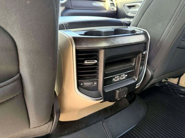 2020 RAM 1500 Big Horn Crew Cab 4x4 5'7' Box
