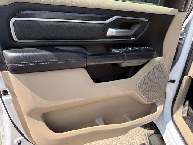 2020 RAM 1500 Big Horn Crew Cab 4x4 5'7' Box