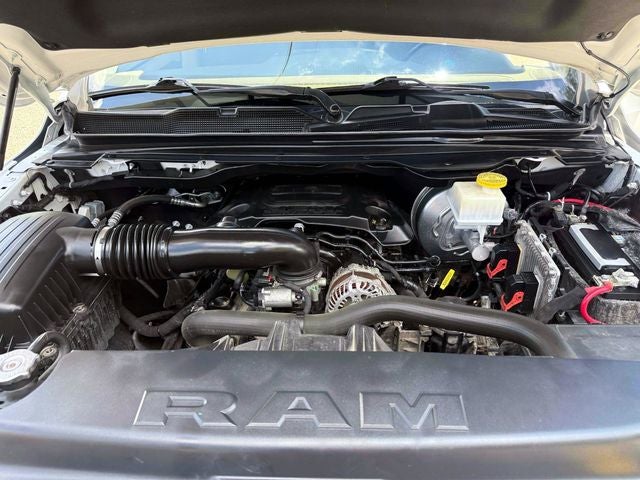 2020 RAM 1500 Big Horn Crew Cab 4x4 5'7' Box