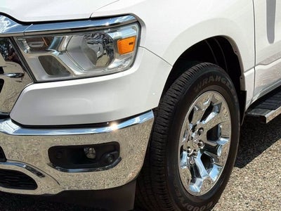 2020 RAM 1500 Big Horn Crew Cab 4x4 5'7' Box