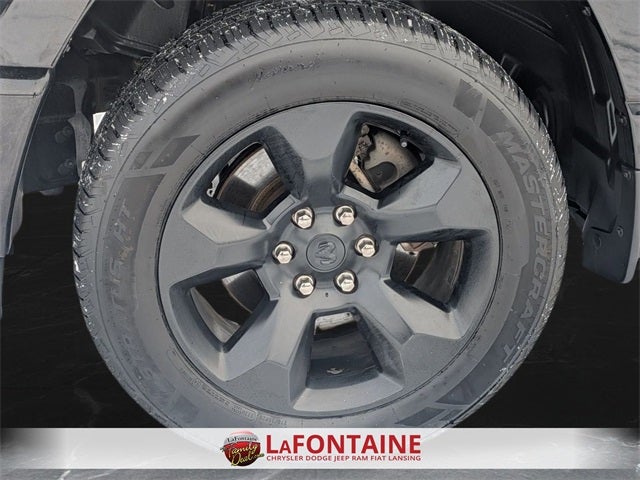 2019 RAM 1500 Big Horn/Lone Star Crew Cab 4x4 5'7' Box