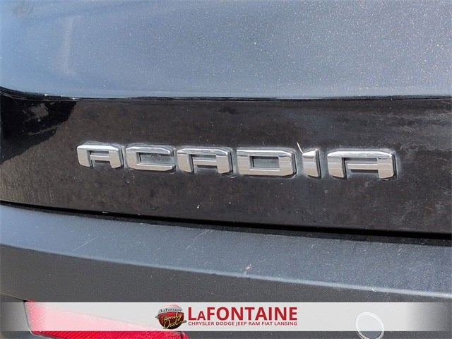 2023 GMC Acadia AWD SLT