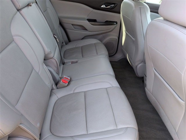 2023 GMC Acadia AWD SLT