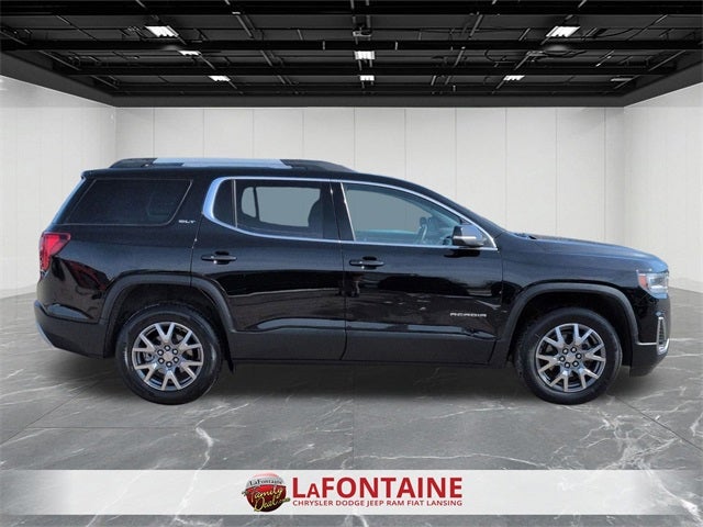 2023 GMC Acadia AWD SLT