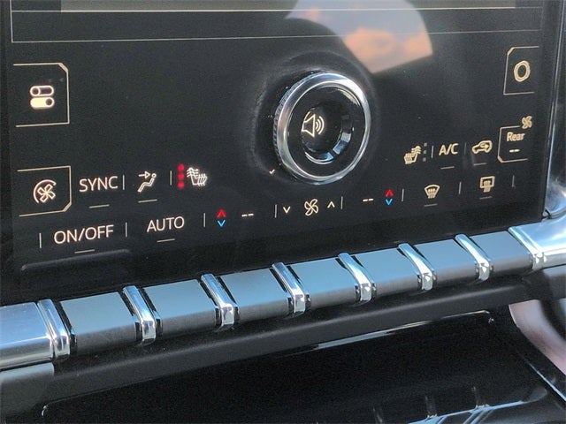 2025 GMC Yukon 4WD Denali