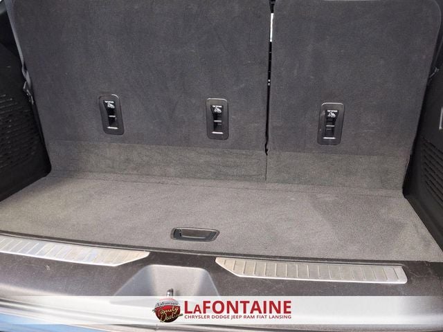 2025 GMC Yukon 4WD Denali