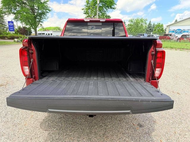 2023 GMC Sierra 1500 4WD Crew Cab Short Box Elevation with 3SB