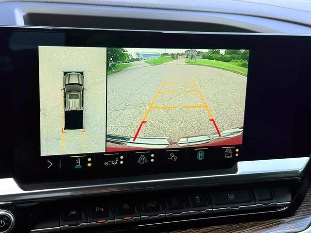 2023 GMC Sierra 1500 4WD Crew Cab Short Box Elevation with 3SB