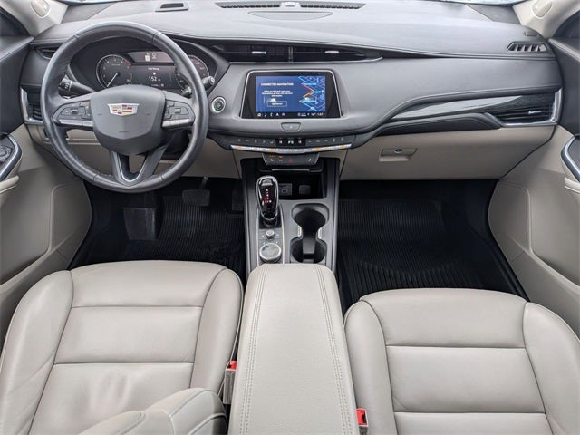 2022 Cadillac XT4 AWD Premium Luxury