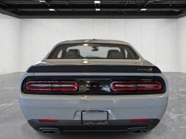 2022 Dodge Challenger R/T Scat Pack Widebody