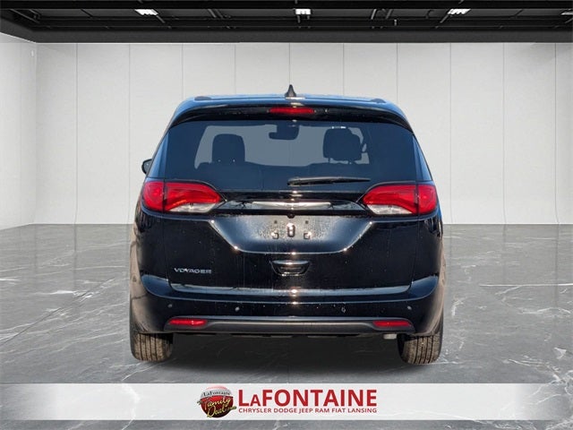 2026 Chrysler Voyager VOYAGER LX