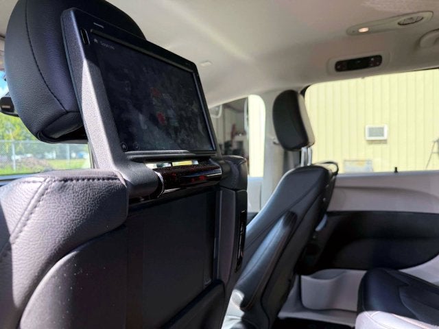 2019 Chrysler Pacifica Touring L Plus