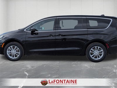 2026 Chrysler Pacifica PACIFICA SELECT AWD