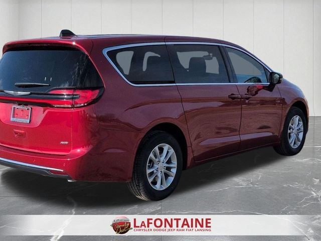 2026 Chrysler Pacifica PACIFICA SELECT AWD